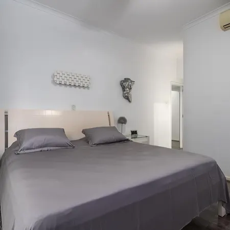 Vista Mar - Luxuoso Apartamento para 10 pessoas - Santa Clara-3
